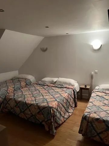 ルナ パーク ホテル パリ