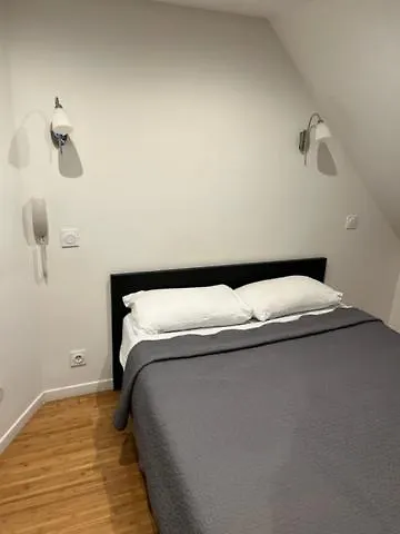 ホテル ルナ パーク *